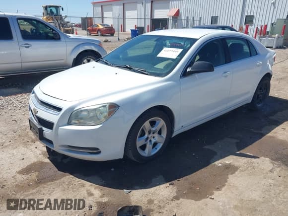 ✅ 2009 Chevrolet Malibu 1FL • VIN: 1G1ZG57K394268854 • Lot: 42277445. Listed on IAAI with 110,311 mi. Free auction sales archive from the USA and detailed vehicle history report at DreamBid. Image 2.