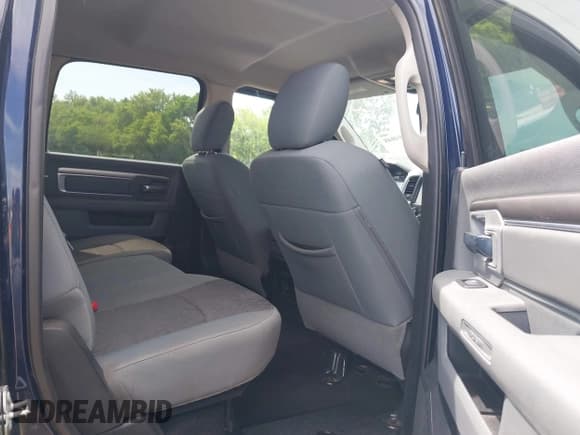 ✅ 2017 Ram 1500 Big Horn • VIN: 3C6RR7LT8HG523096 • Lot: 42294048. Listed on IAAI with 111,655 mi. Free auction sales archive from the USA and detailed vehicle history report at DreamBid. Image 8.