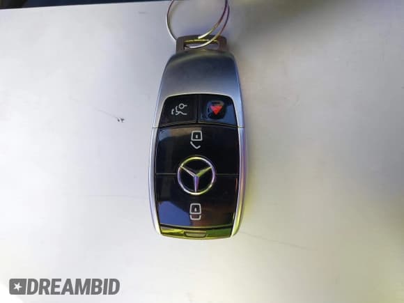 ✅ 2020 Mercedes-Benz E 53 AMG • VIN: W1K1K6BB9LF146064 • Lot: 40595393. Wystawiony na IAAI z przebiegiem 85 713 mil. Bezpłatny archiwum sprzedaży aukcyjnych z USA i szczegółowy raport historii pojazdu na DreamBid. Zdjęcie 11.