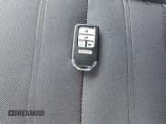 ✅ 2022 Honda CR-V Special Edition • VIN: 2HKRW1H79NH402168 • Lot: 42424453. Wystawiony na IAAI z przebiegiem 77 508 mil. Bezpłatny archiwum sprzedaży aukcyjnych z USA i szczegółowy raport historii pojazdu na DreamBid. Zdjęcie 11.