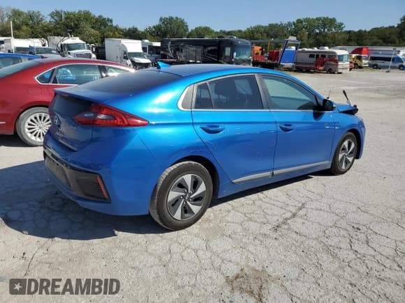 ✅ 2017 Hyundai Ioniq SEL • VIN: KMHC75LC8HU049717 • Lot: 70663654. Wystawiony na Copart z przebiegiem 59 222 mil. Bezpłatny archiwum sprzedaży aukcyjnych z USA i szczegółowy raport historii pojazdu na DreamBid. Zdjęcie 3.