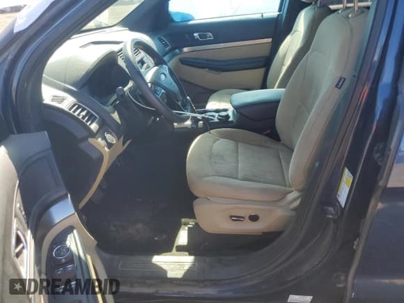 ✅ 2017 Ford Explorer • VIN: 1FM5K8B86HGB92105 • Lot: 85536885. Wystawiony na Copart z przebiegiem 108 745 mil. Bezpłatny archiwum sprzedaży aukcyjnych z USA i szczegółowy raport historii pojazdu na DreamBid. Zdjęcie 7.