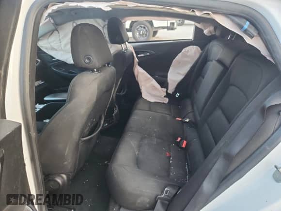 2018 Chevrolet Malibu LS z VIN 1G1ZB5ST9JF192368, wystawiony jako Copart lot #86683915 z przebiegiem 193 006 mil mil oraz Szkoda całkowita • Salvage title. Historia ofert i sprzedaży dostępna na DreamBid. Obrazek 10.