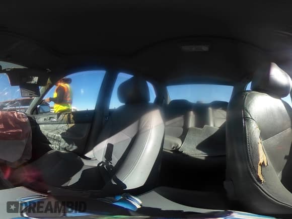 ✅ 1995 Honda Accord EX • VIN: 1HGCD5666SA075326 • Lot: 41266376. Listed on IAAI with 139,204 mi. Free auction sales archive from the USA and detailed vehicle history report at DreamBid. Image 18.