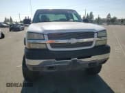 ✅ 2003 Chevrolet Silverado 2500HD LS • VIN: 1GCHC29U53E146154 • Лот: 72820474. Опубликован ранее на Copart с пробегом Не указан. Бесплатный доступ к архиву аукционных продаж из США и подробный отчёт об истории автомобиля на DreamBid. Изображение 10.
