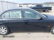 ✅ 2003 Jaguar S-Type • VIN: SAJEA01T93FM64497 • Лот: 41804705. Опубликован ранее на IAAI с пробегом 224 978 миль. Бесплатный доступ к архиву аукционных продаж из США и подробный отчёт об истории автомобиля на DreamBid. Изображение 13.