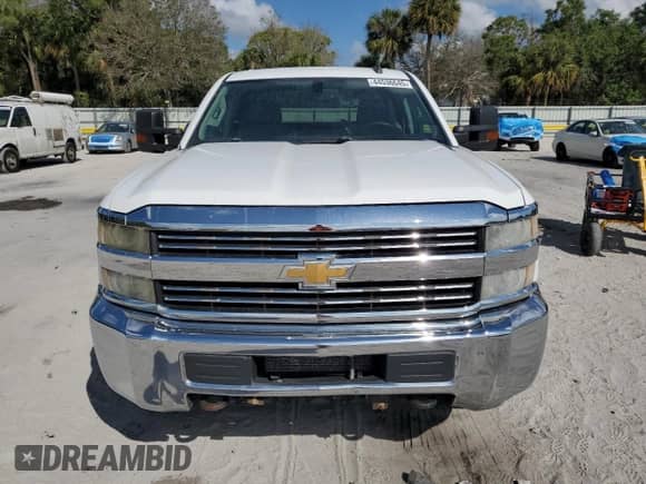 2016 Chevrolet Silverado 3500HD Work Truck с VIN 1GC4KYC85GF242379, выставлен на аукционе Copart как лот 44536645 с пробегом 218 122 миль миль и Чистый • Clean title. История ставок и продаж доступна на DreamBid. Изображение 5.