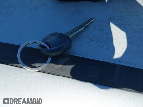 ✅ 2006 Hyundai Elantra GLS • VIN: KMHDN46D06U339228 • Lot: 41849066. Wystawiony na IAAI z przebiegiem 204 378 mil. Bezpłatny archiwum sprzedaży aukcyjnych z USA i szczegółowy raport historii pojazdu na DreamBid. Zdjęcie 11.