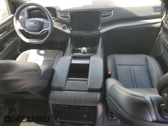 ✅ 2024 Jeep Wagoneer Series II • VIN: 1C4SJRBP1RS137129 • Lot: 65688595. Listed on Copart with 21,398 mi. Free auction sales archive from the USA and detailed vehicle history report at DreamBid. Image 8.