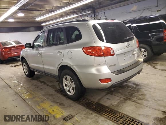 ✅ 2009 Hyundai Santa Fe GLS • VIN: 5NMSG73D69H259990 • Lot: 88451205. Listed on Copart with 148,287 mi. Free auction sales archive from the USA and detailed vehicle history report at DreamBid. Image 2.