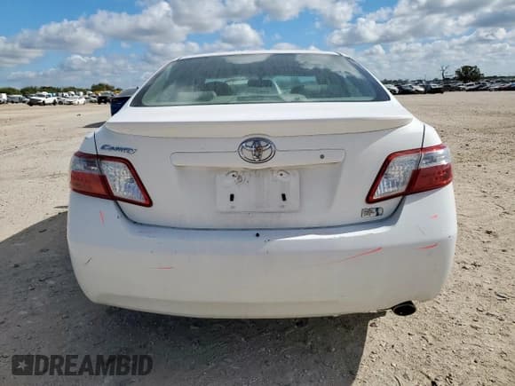 ✅ 2008 Toyota Camry • VIN: 4T1BB46K68U043485 • Lot: 93043305. Wystawiony na Copart z przebiegiem 199 821 mil. Bezpłatny archiwum sprzedaży aukcyjnych z USA i szczegółowy raport historii pojazdu na DreamBid. Zdjęcie 6.