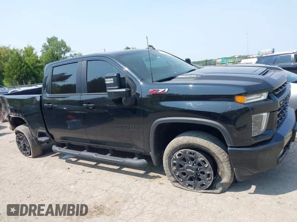 ✅ 2022 Chevrolet Silverado 2500HD LT • VIN: 1GC1YNEY6NF239985 • Лот: 43137826. Опубликован ранее на IAAI с пробегом 65 207 миль. Бесплатный доступ к архиву аукционных продаж из США и подробный отчёт об истории автомобиля на DreamBid. Изображение 12.