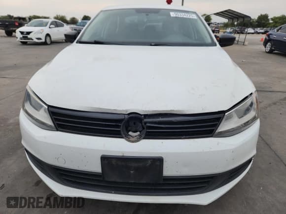 ✅ 2014 Volkswagen Jetta S • VIN: 3VW2K7AJ1EM334848 • Lot: 90334225. Listed on Copart with 86,766 mi. Free auction sales archive from the USA and detailed vehicle history report at DreamBid. Image 5.