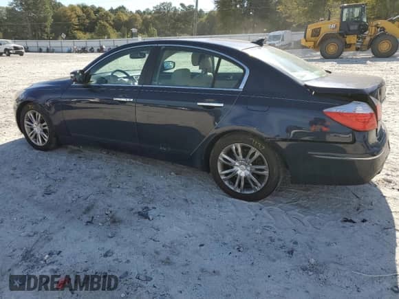 2011 Hyundai Genesis with VIN KMHGC4DEXBU120978, listed as a Copart auction lot 85598515 with 107,128 mi miles and Salvage title. Bid and sale history available at DreamBid. Image 2.