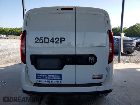 ✅ 2022 Ram ProMaster City Cargo Tradesman • VIN: ZFBHRFABXN6W27601 • Lot: 57957445. Wystawiony na Copart z przebiegiem 28 277 mil. Bezpłatny archiwum sprzedaży aukcyjnych z USA i szczegółowy raport historii pojazdu na DreamBid. Zdjęcie 6.