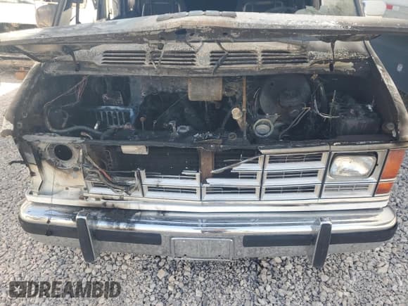 ✅ 1993 Dodge Cargo • VIN: 2B6JB31YXPK510390 • Lot: 72402394. Listed on Copart with Not provided. Free auction sales archive from the USA and detailed vehicle history report at DreamBid. Image 7.