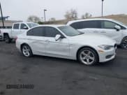 ✅ 2015 BMW 3 Series 328d • VIN: WBA3D3C59FK157692 • Lot: 41987043. Wystawiony na IAAI z przebiegiem 71 123 mil. Bezpłatny archiwum sprzedaży aukcyjnych z USA i szczegółowy raport historii pojazdu na DreamBid. Zdjęcie 14.