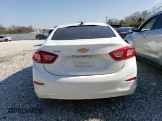 ✅ 2019 Chevrolet Cruze LS • VIN: 1G1BC5SMXK7133347 • Lot: 46763363. Listed on Copart with 100,664 mi. Free auction sales archive from the USA and detailed vehicle history report at DreamBid. Image 6.