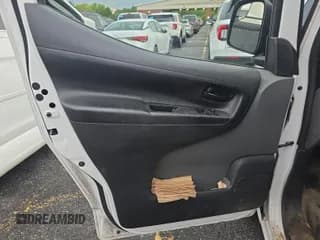 ✅ 2021 Nissan NV200 SV • VIN: 3N6CM0KN7MK697009 • Лот: 43827143. Опубликован ранее на IAAI с пробегом 81 355 миль. Бесплатный доступ к архиву аукционных продаж из США и подробный отчёт об истории автомобиля на DreamBid. Изображение 2.