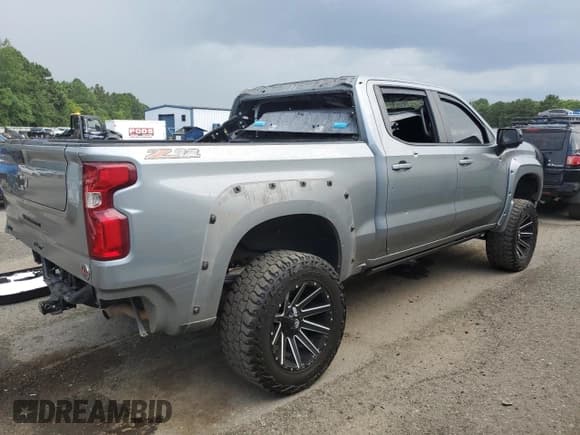 ✅ 2023 Chevrolet Silverado 1500 RST • VIN: 1GCUDEEL4PZ308431 • Лот: 69362165. Опубликован ранее на Copart с пробегом 53 835 миль. Бесплатный доступ к архиву аукционных продаж из США и подробный отчёт об истории автомобиля на DreamBid. Изображение 3.