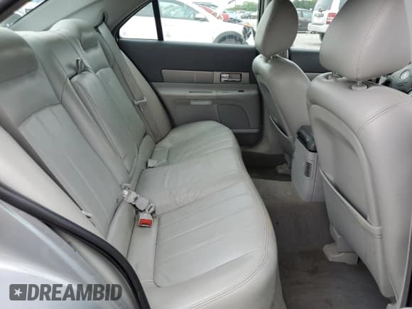 ✅ 2006 Lincoln LS Sport • VIN: 1LNFM87A76Y641163 • Lot: 59895775. Wystawiony na Copart z przebiegiem 166 875 mil. Bezpłatny archiwum sprzedaży aukcyjnych z USA i szczegółowy raport historii pojazdu na DreamBid. Zdjęcie 10.