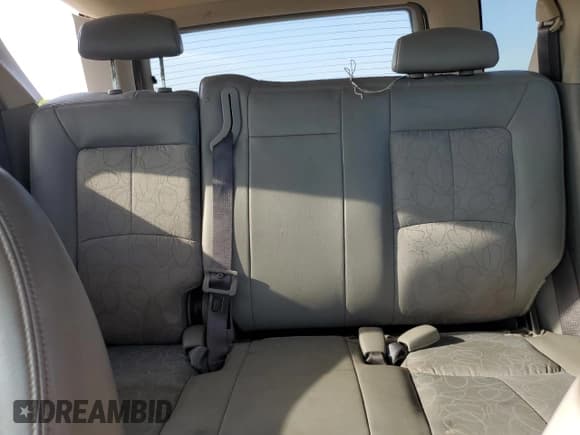 ✅ 2004 Saturn VUE V6 • VIN: 5GZCZ53454S884119 • Лот: 67756995. Опубликован ранее на Copart с пробегом Не указан. Бесплатный доступ к архиву аукционных продаж из США и подробный отчёт об истории автомобиля на DreamBid. Изображение 10.