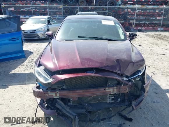 ✅ 2017 Ford Fusion Hybrid Titanium • VIN: 3FA6P0RU0HR267622 • Lot: 41834886. Listed on IAAI with 139,222 mi. Free auction sales archive from the USA and detailed vehicle history report at DreamBid. Image 12.