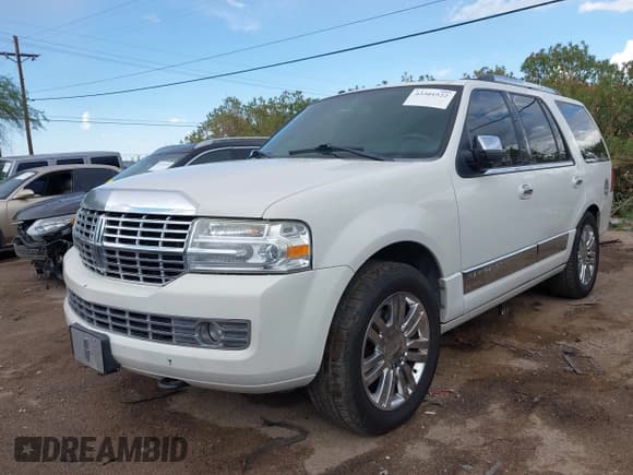 ✅ 2008 Lincoln Navigator • VIN: 5LMFU28578LJ17832 • Лот: 43301522. Опубликован ранее на IAAI с пробегом 271 211 миль. Бесплатный доступ к архиву аукционных продаж из США и подробный отчёт об истории автомобиля на DreamBid. Изображение 6.