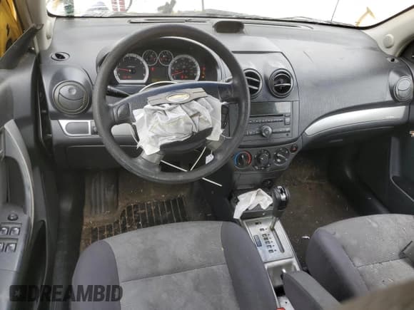 ✅ 2009 Chevrolet Aveo 1LT • VIN: KL1TD66E19B394138 • Lot: 43974365. Wystawiony na Copart z przebiegiem 157 670 mil. Bezpłatny archiwum sprzedaży aukcyjnych z USA i szczegółowy raport historii pojazdu na DreamBid. Zdjęcie 8.