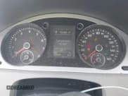 ✅ 2009 Volkswagen Passat Komfort • VIN: WVWJK73C69P055392 • Lot: 43680340. Listed on IAAI with 95,599 mi. Free auction sales archive from the USA and detailed vehicle history report at DreamBid. Image 7.