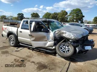 ✅ 2003 Chevrolet S-10 LS • VIN: 1GCDT13X43K102434 • Лот: 77745844. Опубликован ранее на Copart с пробегом Не указан. Бесплатный доступ к архиву аукционных продаж из США и подробный отчёт об истории автомобиля на DreamBid. Изображение 4.