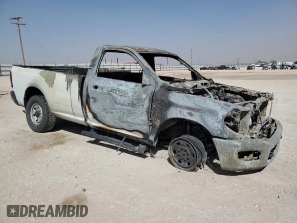 ✅ 2022 Ram 2500 Tradesman • VIN: 3C6MR5AL8NG237908 • Lot: 48862715. Listed on Copart with Not provided. Free auction sales archive from the USA and detailed vehicle history report at DreamBid. Image 4.