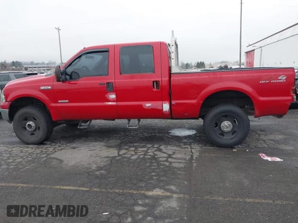 ✅ 2005 Ford F-250 XL • VIN: 1FTSW21PX5EC67932 • Лот: 41306583. Опубликован ранее на IAAI с пробегом 189 824 миль. Бесплатный доступ к архиву аукционных продаж из США и подробный отчёт об истории автомобиля на DreamBid. Изображение 6.