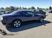 ✅ 2014 Dodge Challenger SXT • VIN: 2C3CDYAG8EH256275 • Lot: 71063714. Wystawiony na Copart z przebiegiem 126 638 mil. Bezpłatny archiwum sprzedaży aukcyjnych z USA i szczegółowy raport historii pojazdu na DreamBid. Zdjęcie 3.