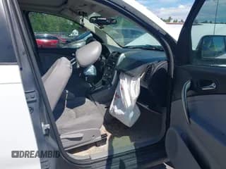 ✅ 2006 Saturn VUE • VIN: 5GZCZ33D66S871113 • Lot: 42264608. Wystawiony na IAAI z przebiegiem 147 000 mil. Bezpłatny archiwum sprzedaży aukcyjnych z USA i szczegółowy raport historii pojazdu na DreamBid. Zdjęcie 5.