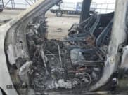 ✅ 2021 Chevrolet Silverado 1500 RST • VIN: 1GCUYEED7MZ162020 • Лот: 82271205. Опубликован ранее на Copart с пробегом Не указан. Бесплатный доступ к архиву аукционных продаж из США и подробный отчёт об истории автомобиля на DreamBid. Изображение 7.