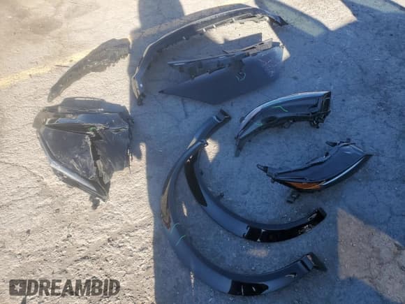 ✅ 2024 Nissan ARIYA Evolve+ • VIN: JN1DF0BB9RM733770 • Lot: 85349045. Wystawiony na Copart z przebiegiem 19 269 mil. Bezpłatny archiwum sprzedaży aukcyjnych z USA i szczegółowy raport historii pojazdu na DreamBid. Zdjęcie 13.