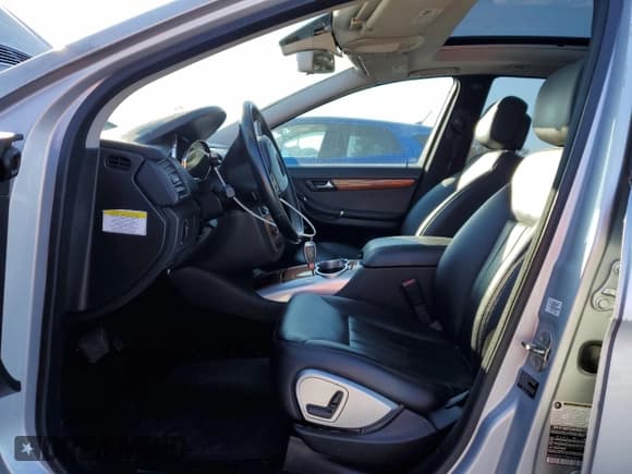 ✅ 2007 Mercedes-Benz R 3.5L • VIN: 4JGCB65E77A052806 • Lot: 48010855. Listed on Copart with 115,478 mi. Free auction sales archive from the USA and detailed vehicle history report at DreamBid. Image 7.