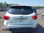 ✅ 2019 Nissan Pathfinder S • VIN: 5N1DR2MM7KC646276 • Lot: 42394605. Listed on IAAI with 75,708 mi. Free auction sales archive from the USA and detailed vehicle history report at DreamBid. Image 16.