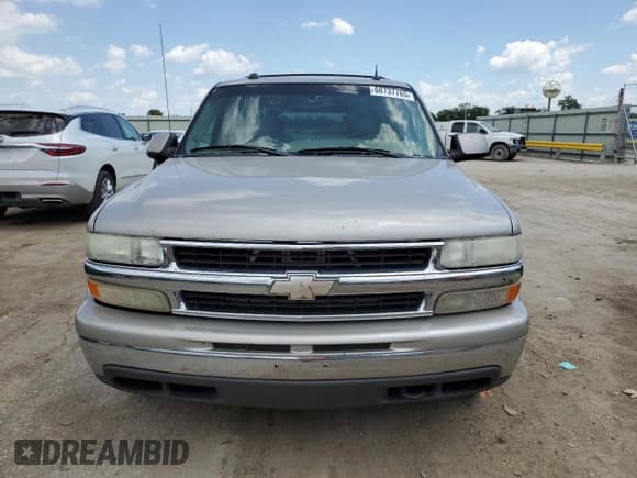 ✅ 2005 Chevrolet Suburban LS • VIN: 3GNFK16Z35G212773 • Lot: 68737765. Listed on Copart with 491,054 mi. Free auction sales archive from the USA and detailed vehicle history report at DreamBid. Image 5.
