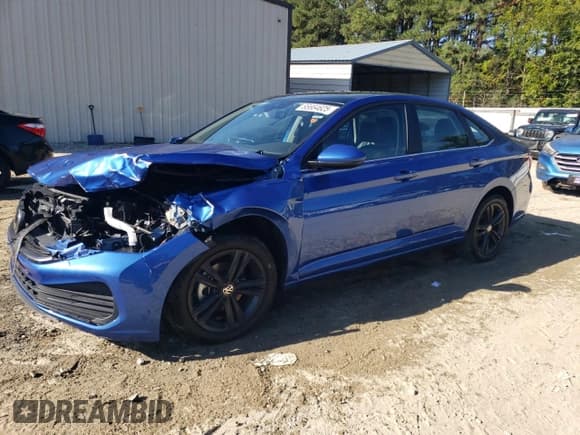 ✅ 2024 Volkswagen Jetta SE • VIN: 3VW7M7BU3RM076363 • Lot: 85664625. Listed on Copart with 49,441 mi. Free auction sales archive from the USA and detailed vehicle history report at DreamBid. Image 1.