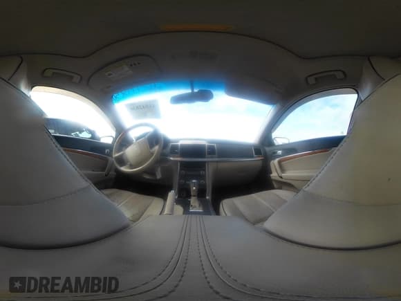 ✅ 2010 Lincoln MKZ • VIN: 3LNHL2GC5AR605750 • Lot: 41542836. Listed on IAAI with 146,347 mi. Free auction sales archive from the USA and detailed vehicle history report at DreamBid. Image 18.