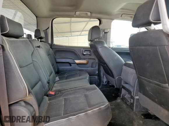 ✅ 2016 Chevrolet Silverado 2500HD LT • VIN: 1GC1KVEG6GF246432 • Lot: 62862335. Wystawiony na Copart z przebiegiem 138 060 mil. Bezpłatny archiwum sprzedaży aukcyjnych z USA i szczegółowy raport historii pojazdu na DreamBid. Zdjęcie 10.