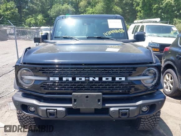 ✅ 2023 Ford Bronco • VIN: 1FMEE5DP6PLB86854 • Лот: 42498438. Опубликован ранее на IAAI с пробегом 9 225 миль. Бесплатный доступ к архиву аукционных продаж из США и подробный отчёт об истории автомобиля на DreamBid. Изображение 12.