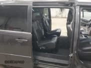 ✅ 2017 Dodge Grand Caravan SXT • VIN: 2C4RDGCG7HR801636 • Лот: 43533136. Опубликован ранее на IAAI с пробегом 116 577 миль. Бесплатный доступ к архиву аукционных продаж из США и подробный отчёт об истории автомобиля на DreamBid. Изображение 8.