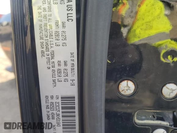 ✅ 2019 Dodge Challenger R/T Scat Pack • VIN: 2C3CDZFJ9KH531643 • Lot: 80597213. Wystawiony na Copart z przebiegiem 52 204 mil. Bezpłatny archiwum sprzedaży aukcyjnych z USA i szczegółowy raport historii pojazdu na DreamBid. Zdjęcie 12.