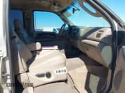 ✅ 2004 Ford Excursion Limited • VIN: 1FMNU43SX4EB57487 • Lot: 43455706. Listed on IAAI with 310,247 mi. Free auction sales archive from the USA and detailed vehicle history report at DreamBid. Image 5.