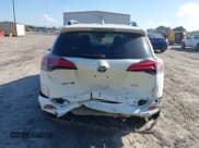 ✅ 2017 Toyota RAV4 XLE • VIN: JTMWFREVXHJ128933 • Lot: 43330627. Listed on IAAI with 73,102 mi. Free auction sales archive from the USA and detailed vehicle history report at DreamBid. Image 17.