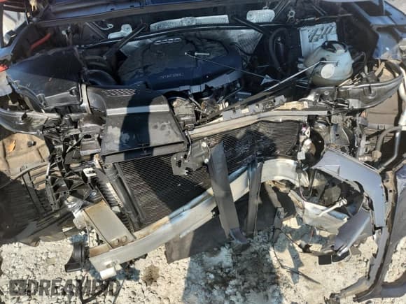 ✅ 2018 Audi Q5 Premium Plus • VIN: WA1BNAFY1J2185527 • Lot: 69214055. Listed on Copart with 41,316 mi. Free auction sales archive from the USA and detailed vehicle history report at DreamBid. Image 11.