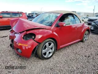 ✅ 2006 Volkswagen Beetle • VIN: 3VWSG31Y66M331548 • Lot: 69795834. Wystawiony na Copart z przebiegiem 79 092 mil. Bezpłatny archiwum sprzedaży aukcyjnych z USA i szczegółowy raport historii pojazdu na DreamBid. Zdjęcie 1.